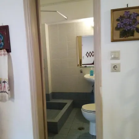 Apartment Kouvaras
