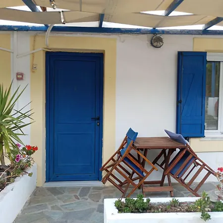 Апартаменты Kouvaras Kythira Town